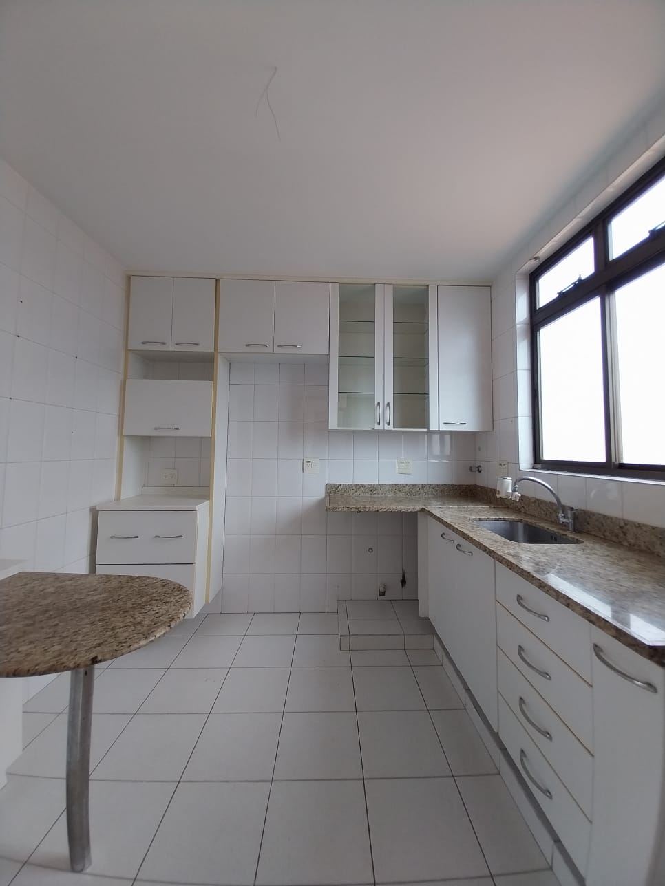 Apartamento à venda com 3 quartos, 103m² - Foto 17