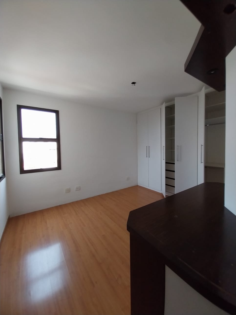 Apartamento à venda com 3 quartos, 103m² - Foto 9