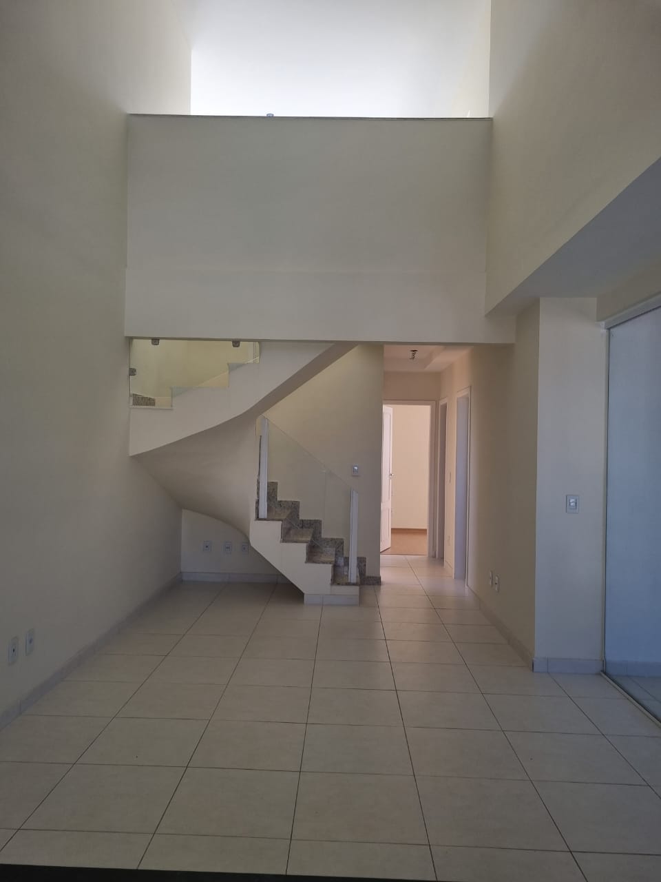 Cobertura à venda com 3 quartos, 161m² - Foto 2