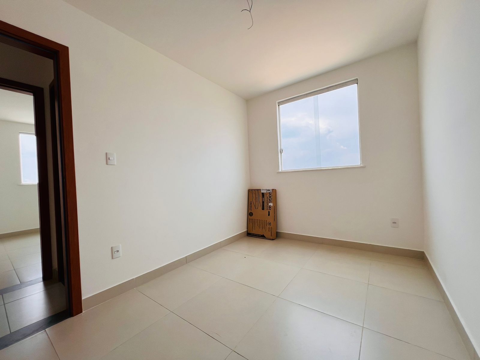 Apartamento à venda com 2 quartos, 65m² - Foto 12