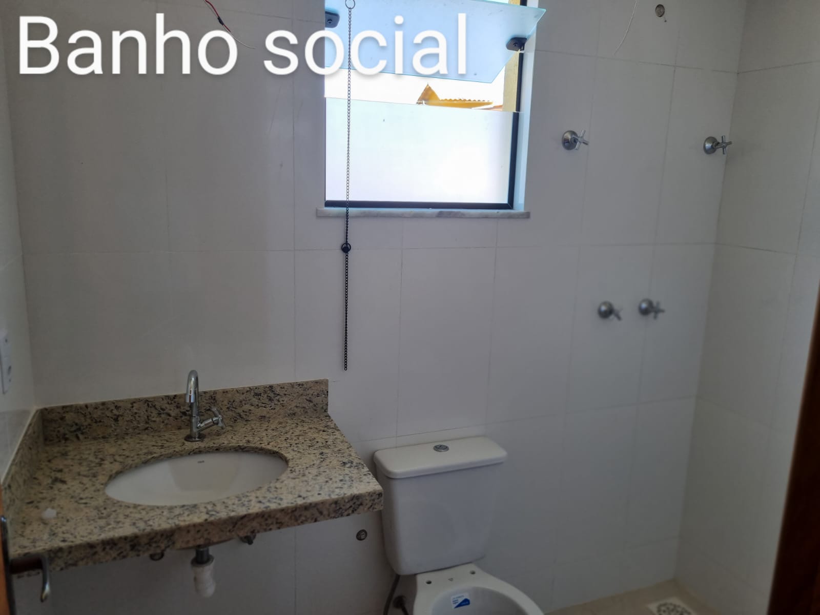 Casa à venda com 2 quartos, 100m² - Foto 6