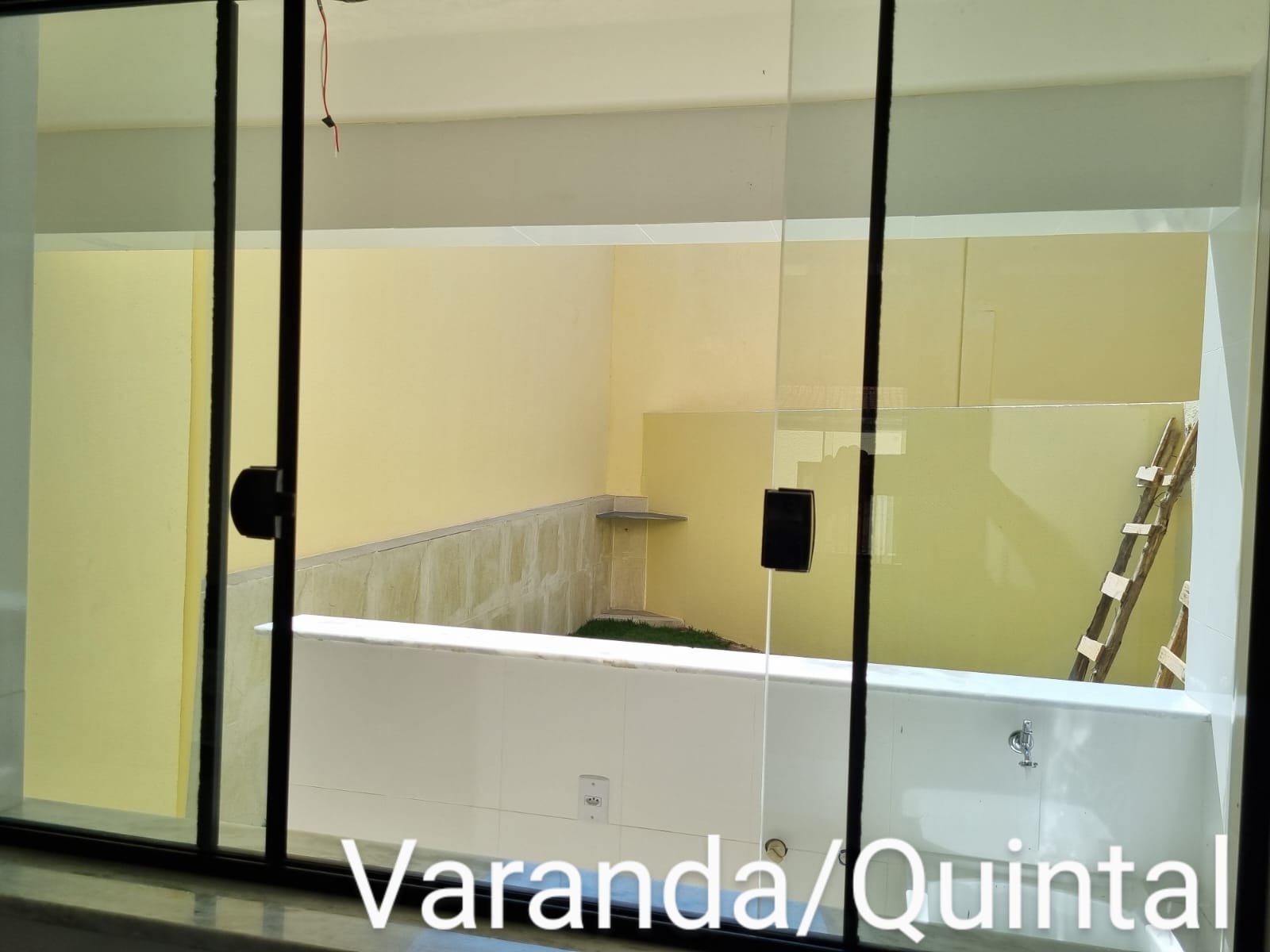 Casa à venda com 2 quartos, 100m² - Foto 13