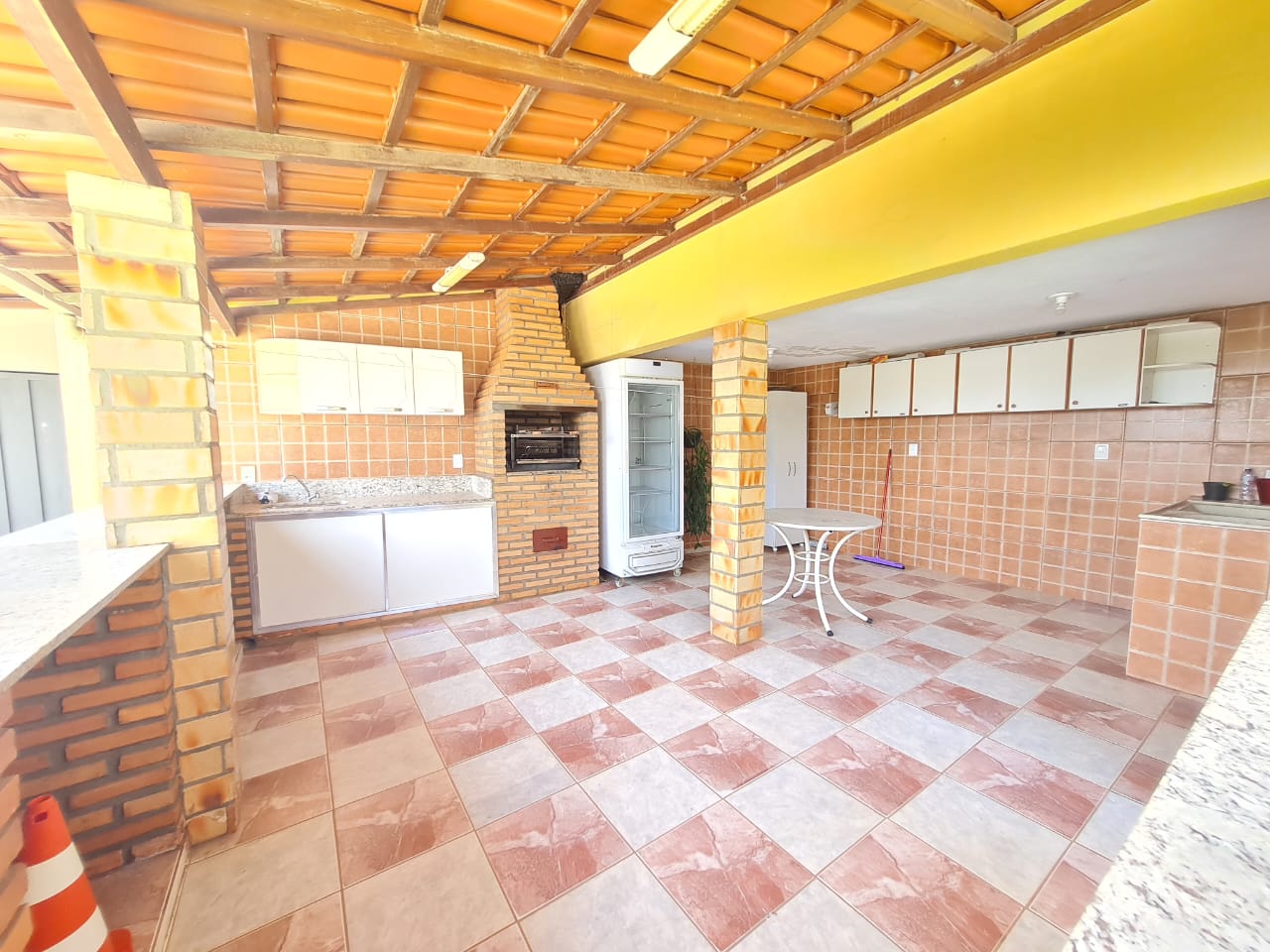 Casa à venda com 3 quartos, 900m² - Foto 10