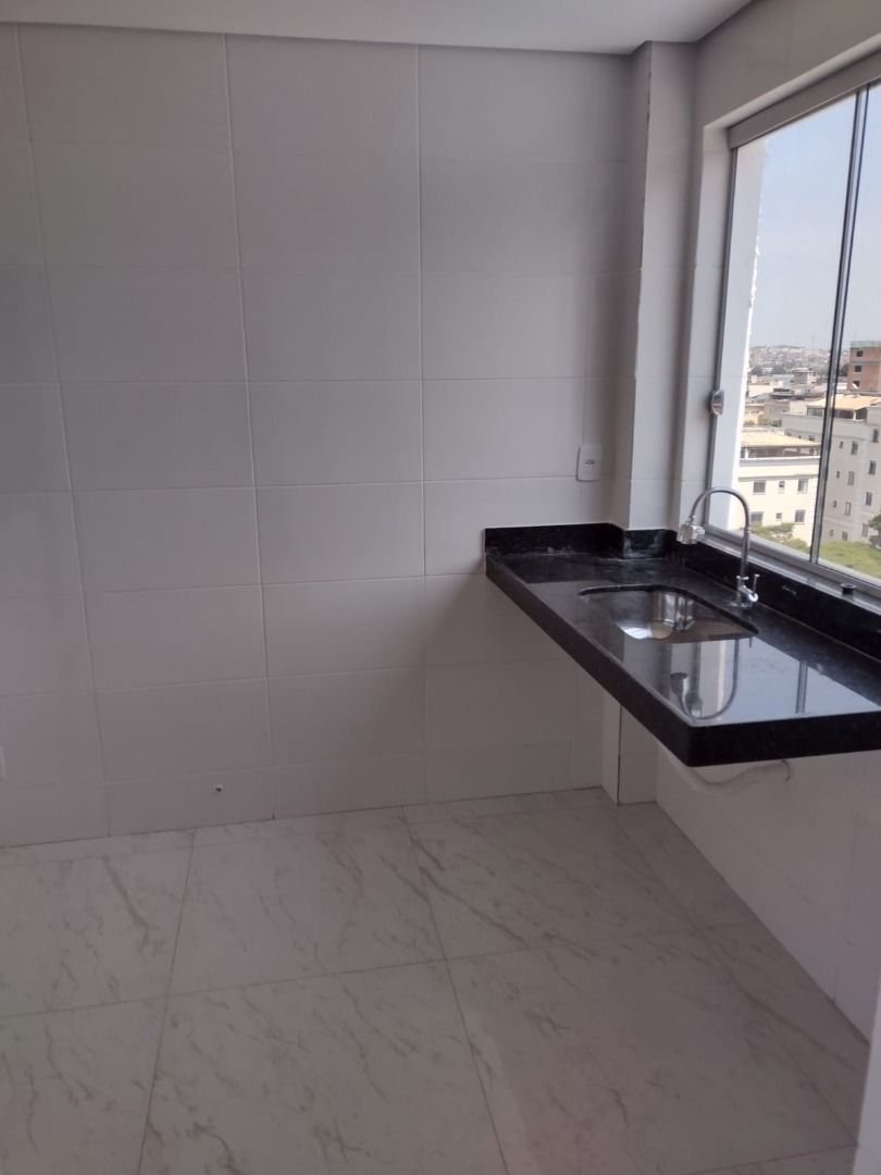 Apartamento à venda com 3 quartos - Foto 8