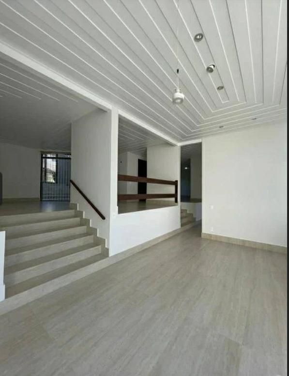 Casa de Condomínio à venda com 5 quartos, 550m² - Foto 6