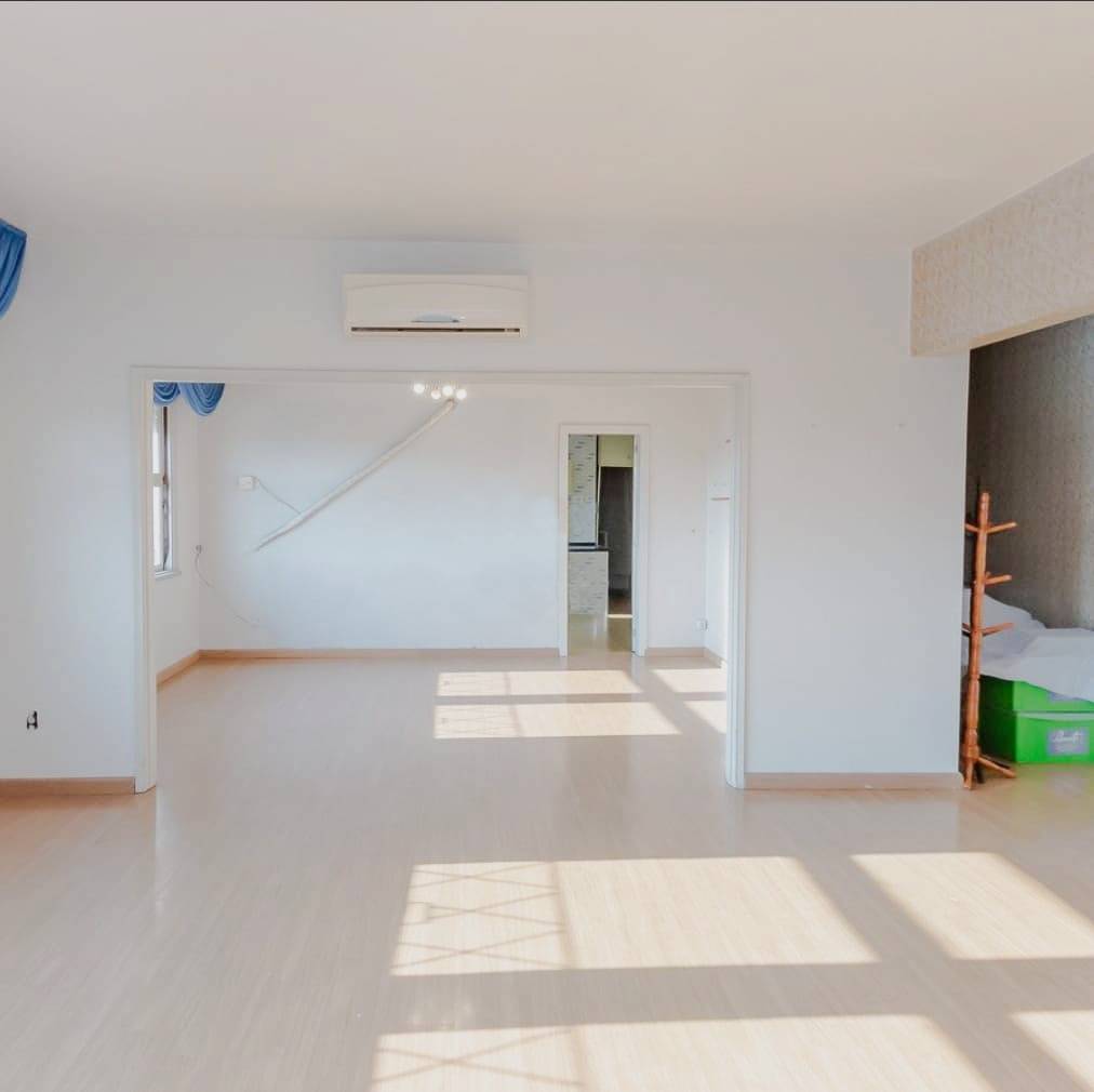 Apartamento à venda com 3 quartos, 159m² - Foto 19