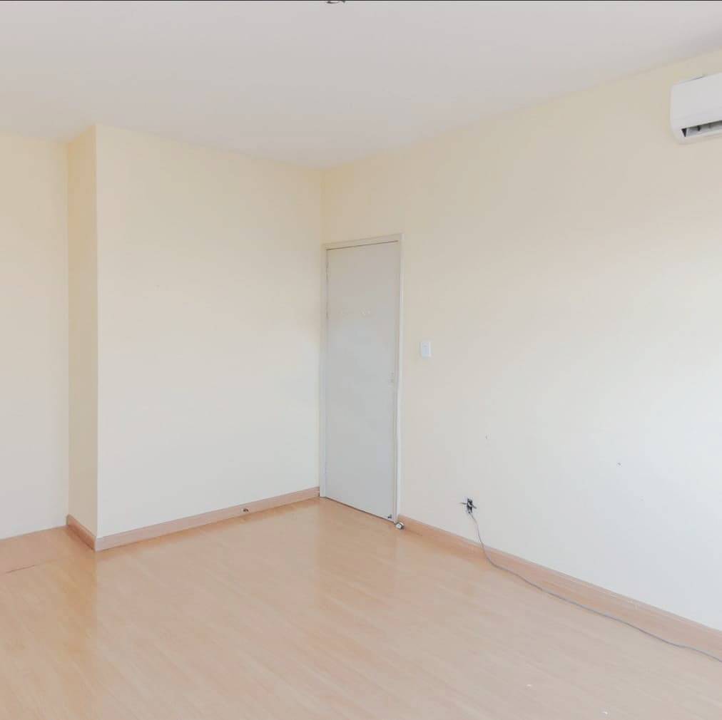 Apartamento à venda com 3 quartos, 159m² - Foto 5