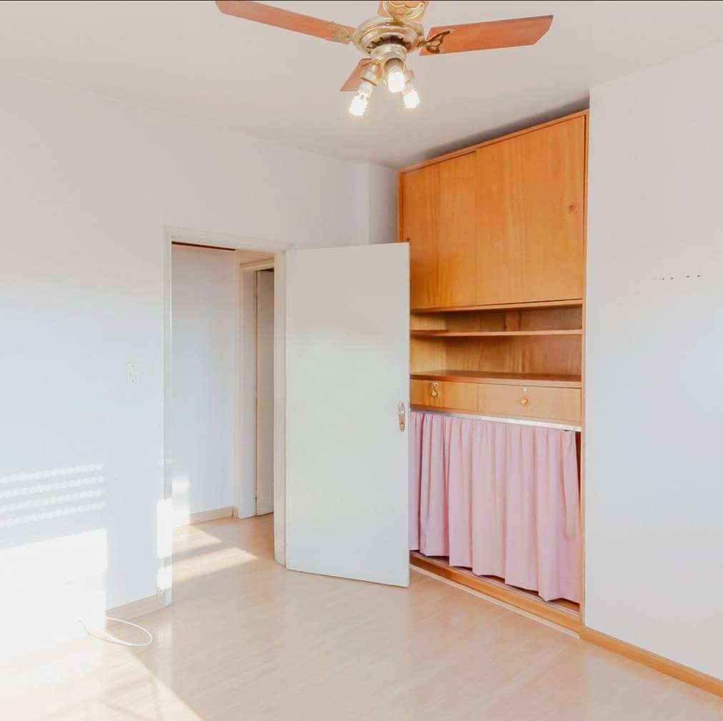 Apartamento à venda com 3 quartos, 159m² - Foto 13