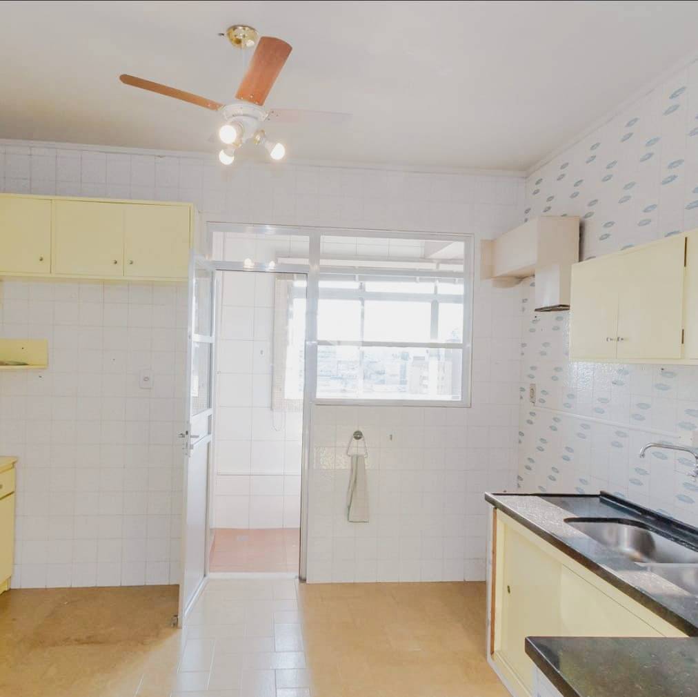 Apartamento à venda com 3 quartos, 159m² - Foto 17