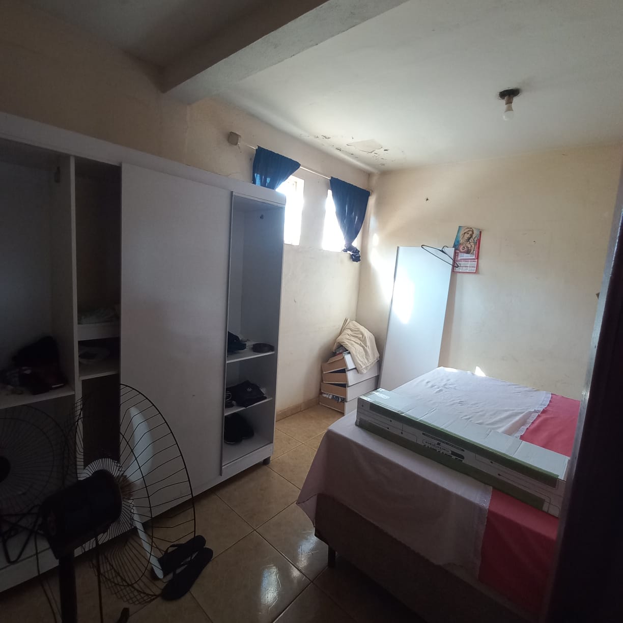 Casa à venda com 3 quartos, 150m² - Foto 4