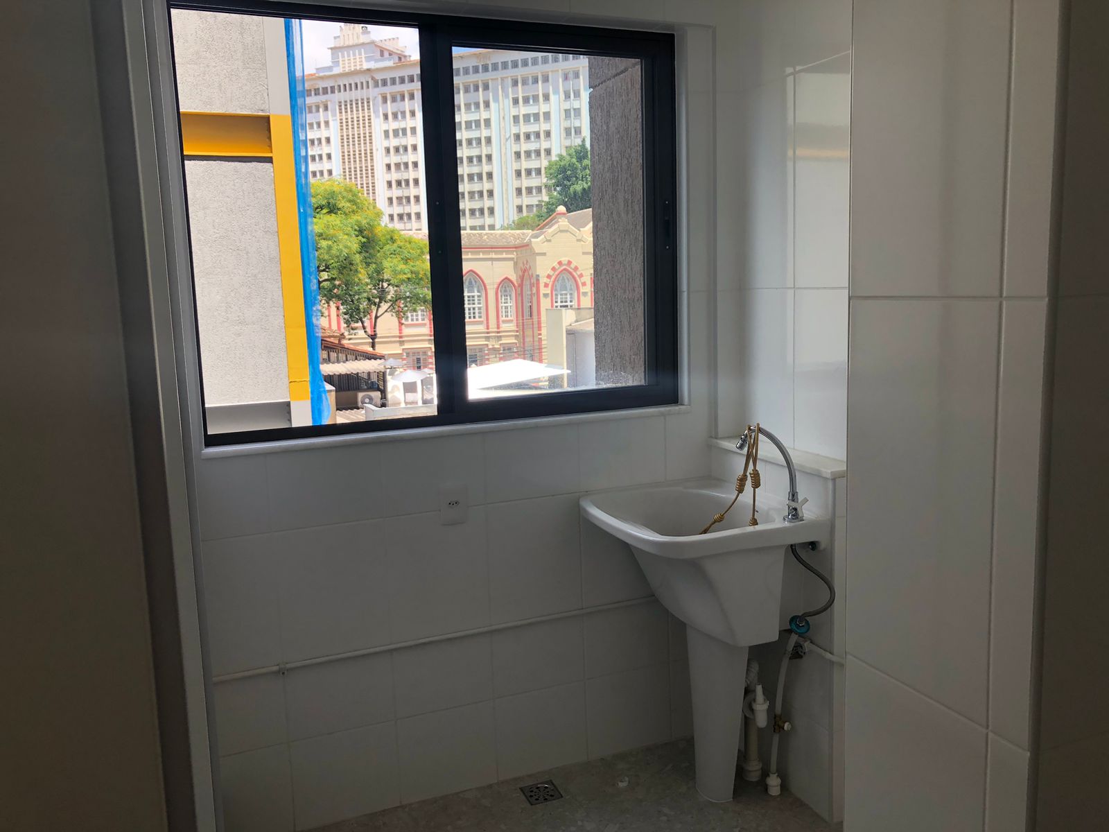 Apartamento à venda com 2 quartos, 95m² - Foto 7