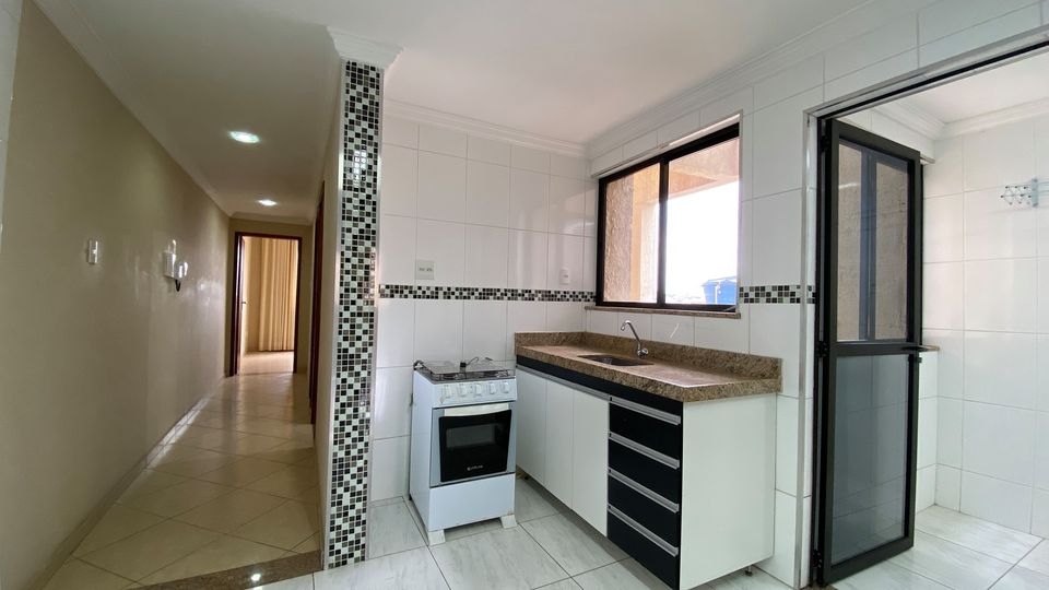 Apartamento à venda com 2 quartos, 78m² - Foto 3