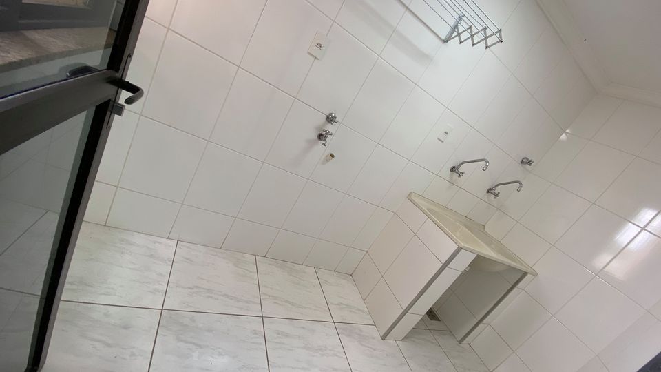 Apartamento à venda com 2 quartos, 78m² - Foto 4