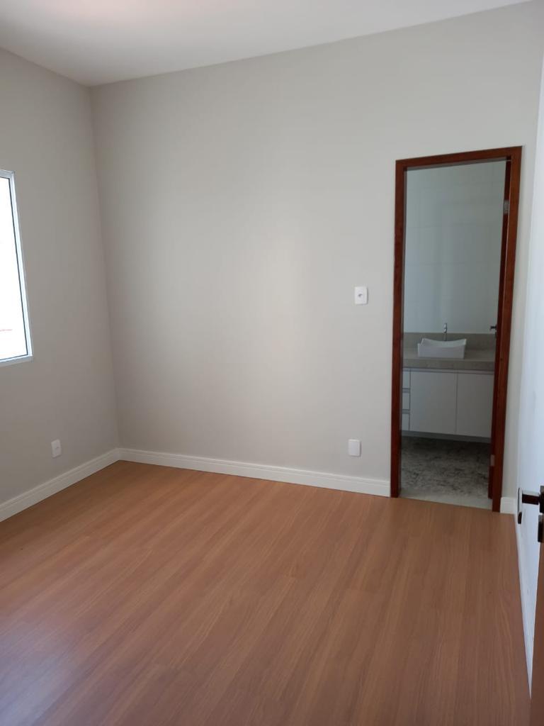 Apartamento à venda com 2 quartos - Foto 4