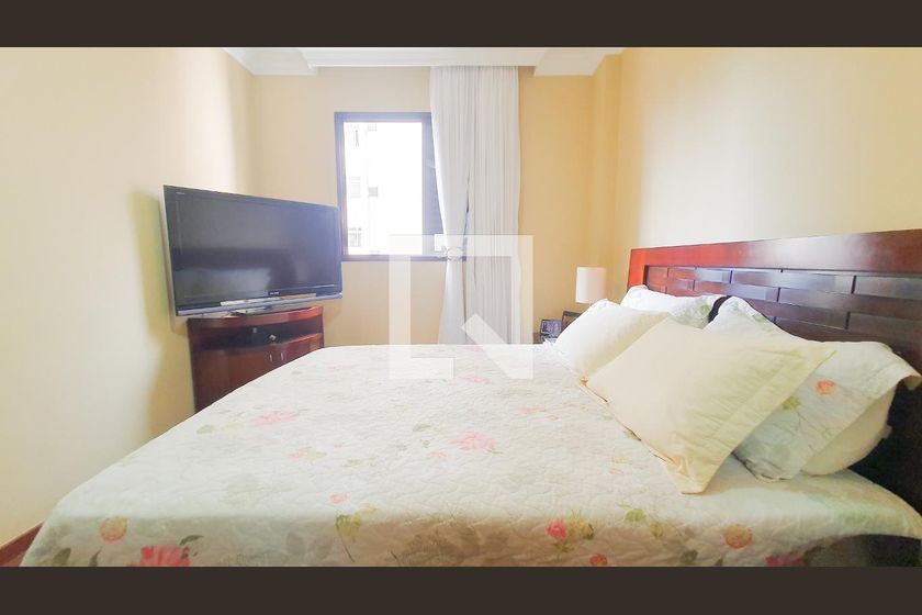 Apartamento à venda com 4 quartos, 125m² - Foto 18