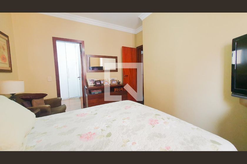 Apartamento à venda com 4 quartos, 125m² - Foto 17