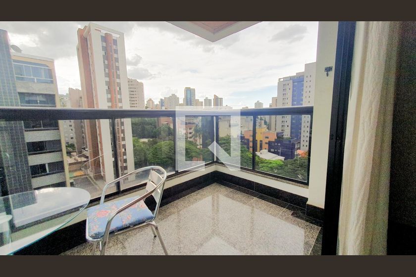 Apartamento à venda com 4 quartos, 125m² - Foto 9