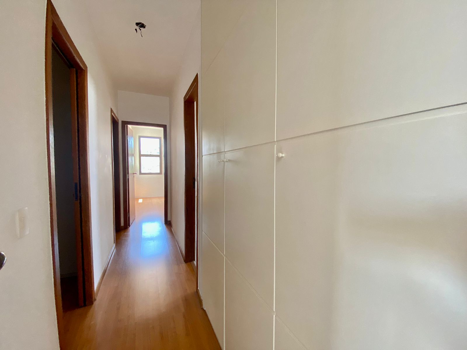 Apartamento à venda com 3 quartos, 110m² - Foto 18