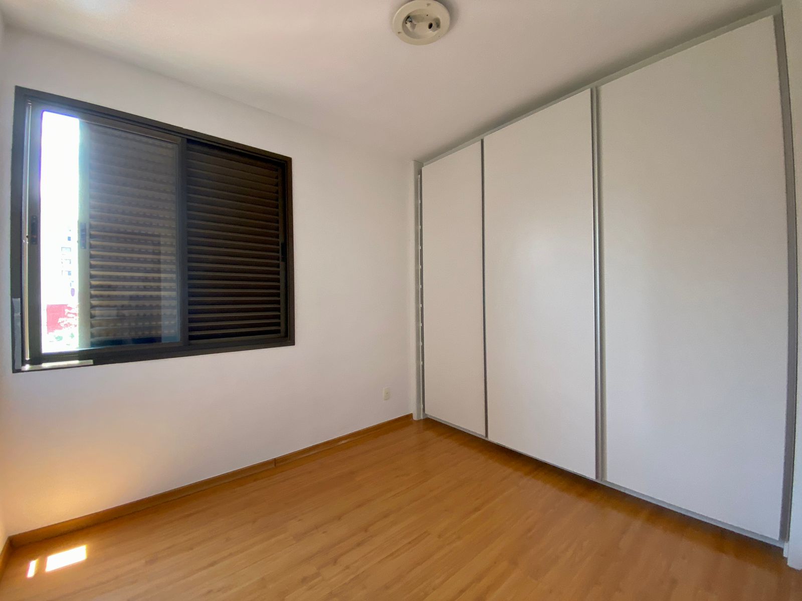 Apartamento à venda com 3 quartos, 110m² - Foto 10