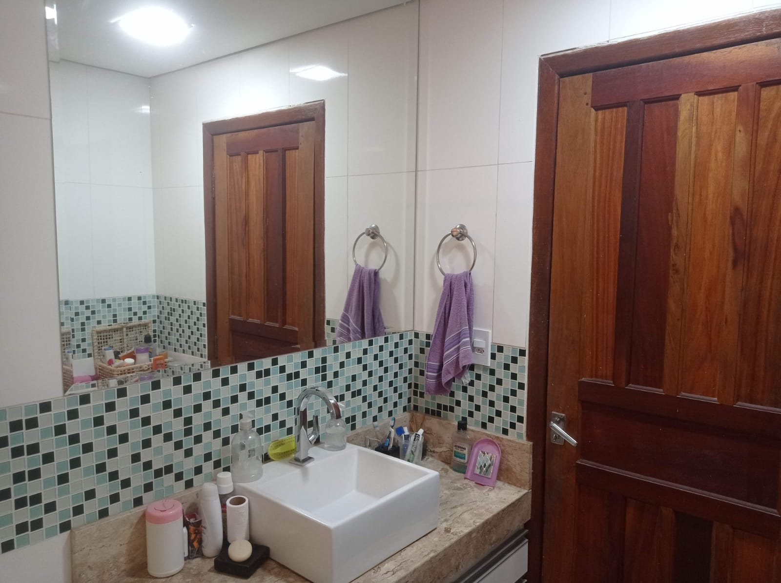 Casa à venda com 4 quartos, 100m² - Foto 17