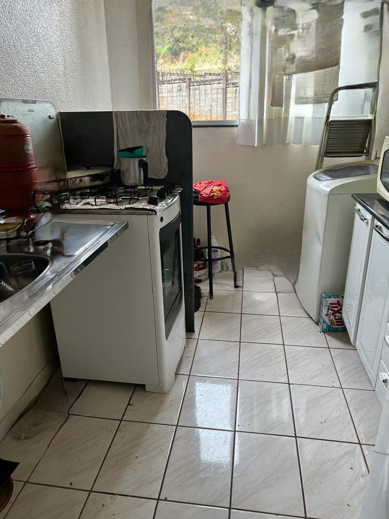 Apartamento à venda com 2 quartos, 45m² - Foto 1