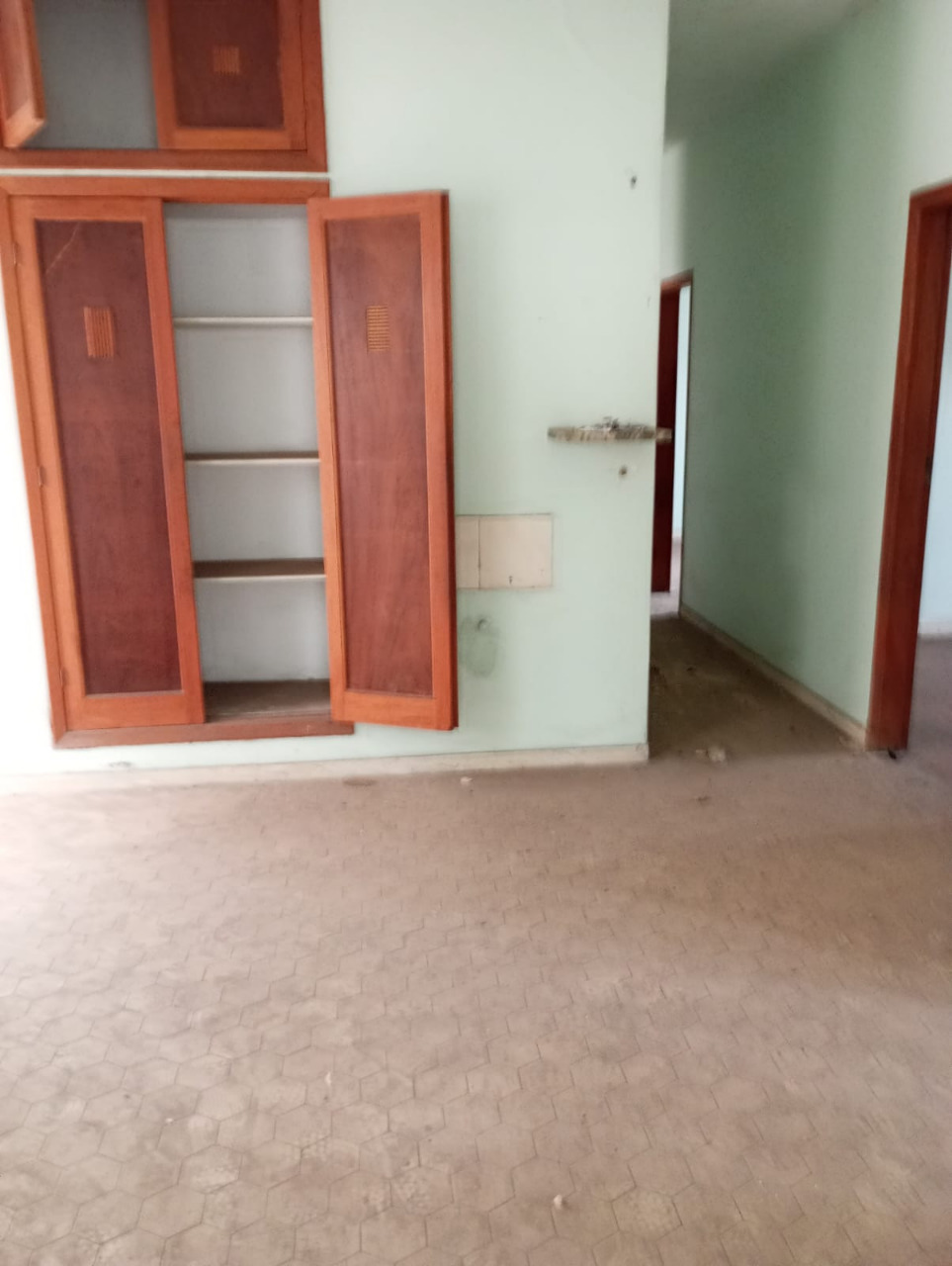 Casa à venda com 4 quartos, 200m² - Foto 5