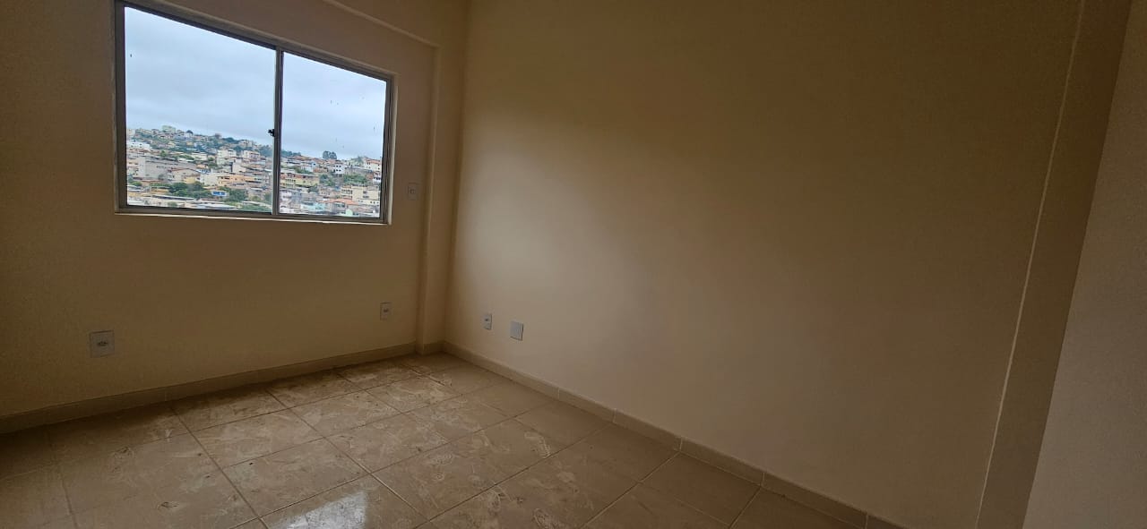 Apartamento à venda com 3 quartos - Foto 4