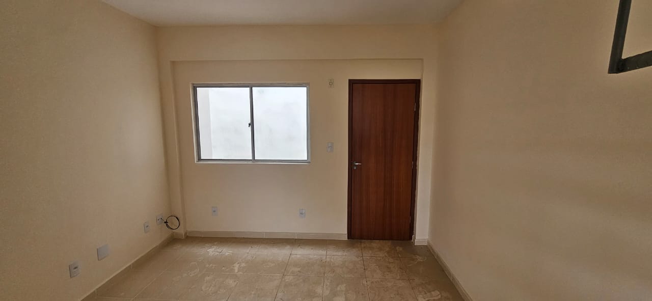 Apartamento à venda com 3 quartos - Foto 2