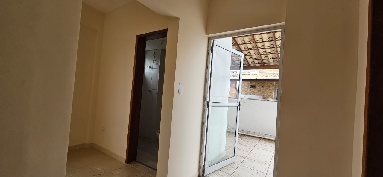 Apartamento à venda com 3 quartos - Foto 1