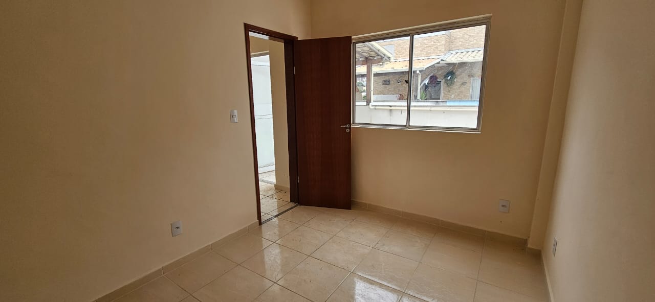 Apartamento à venda com 3 quartos - Foto 12