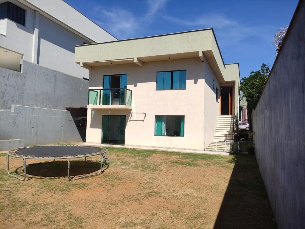 Casa à venda com 3 quartos, 27m² - Foto 22