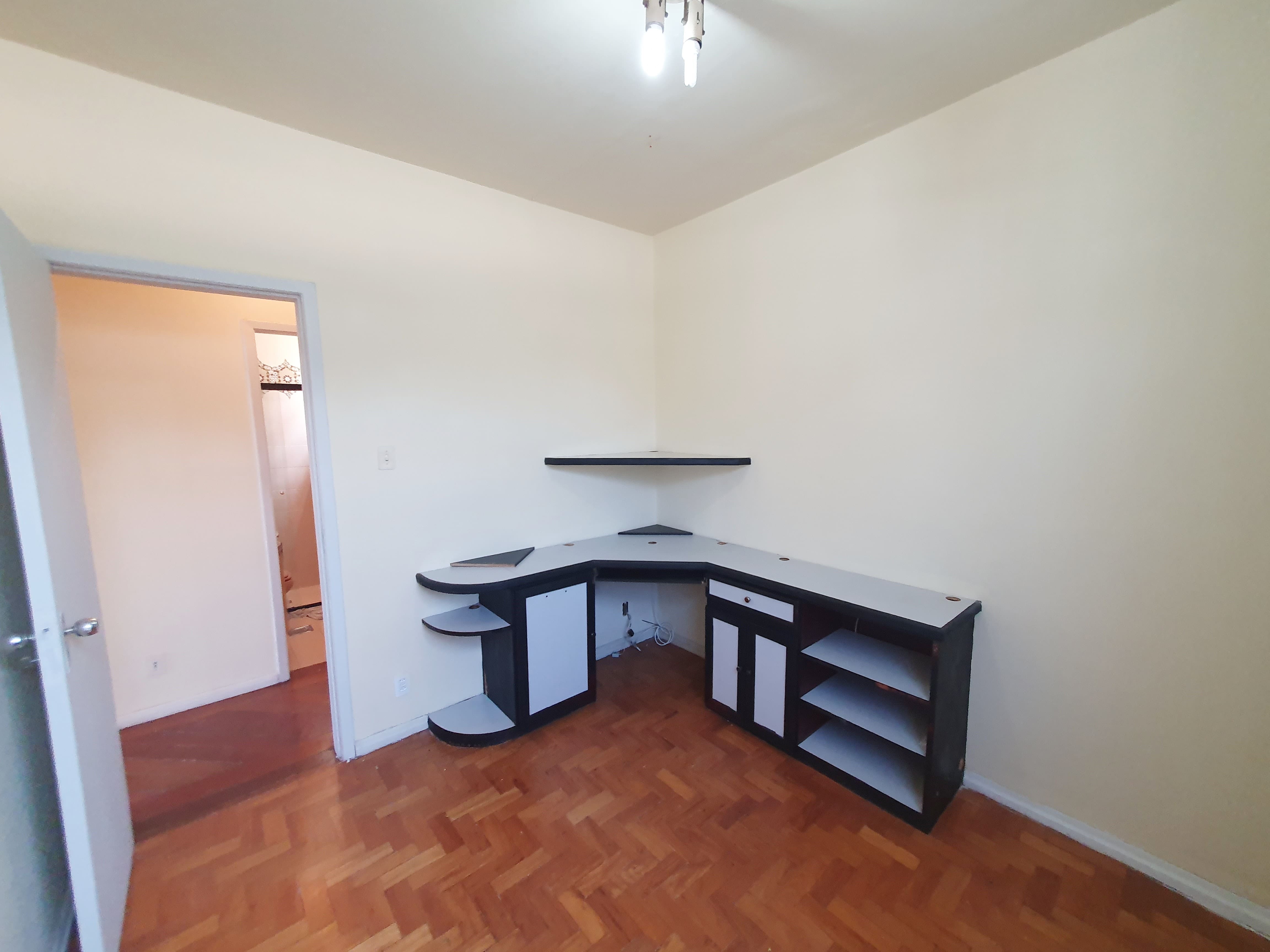 Apartamento à venda com 3 quartos, 135m² - Foto 9