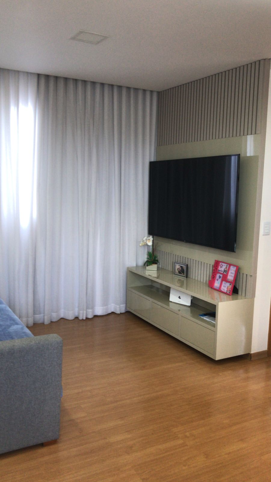 Apartamento à venda com 2 quartos, 72m² - Foto 3