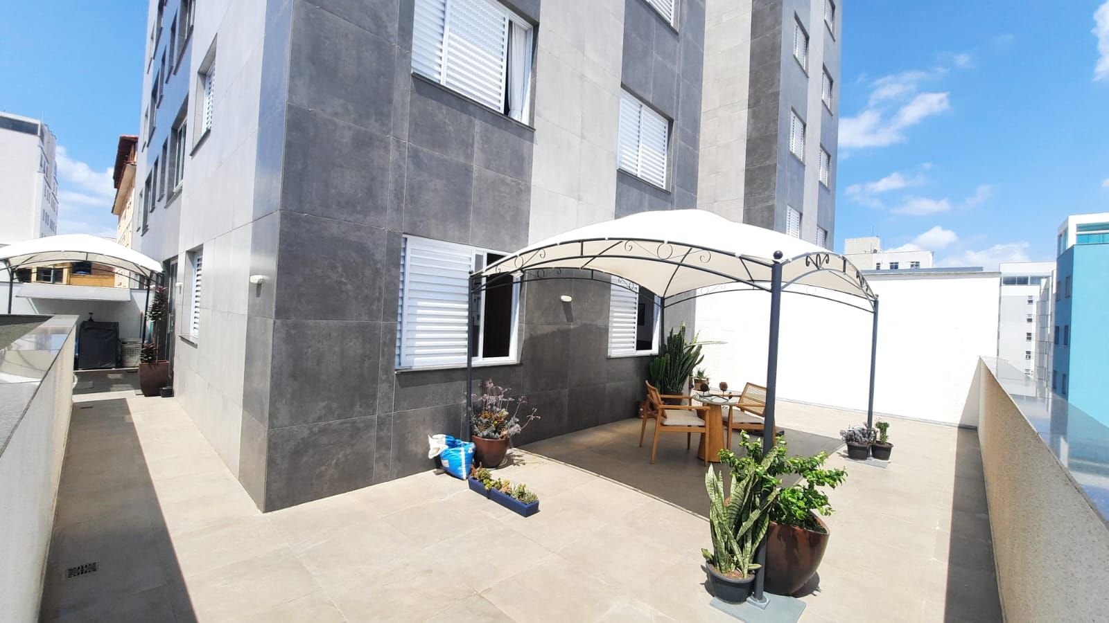 Apartamento à venda com 3 quartos, 206m² - Foto 24