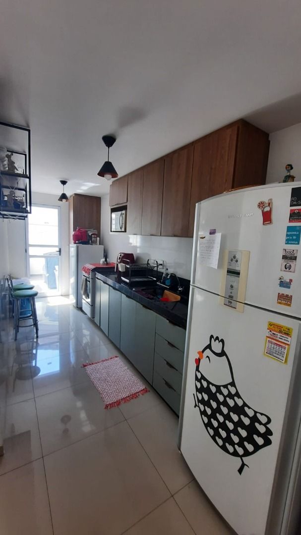 Apartamento à venda com 3 quartos, 206m² - Foto 7