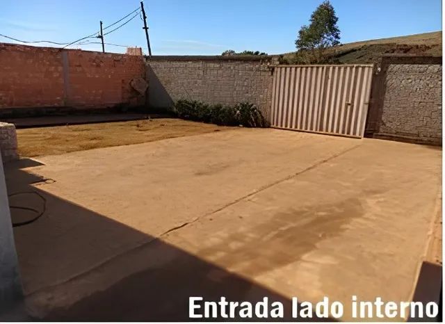 Casa à venda com 2 quartos, 1000m² - Foto 12