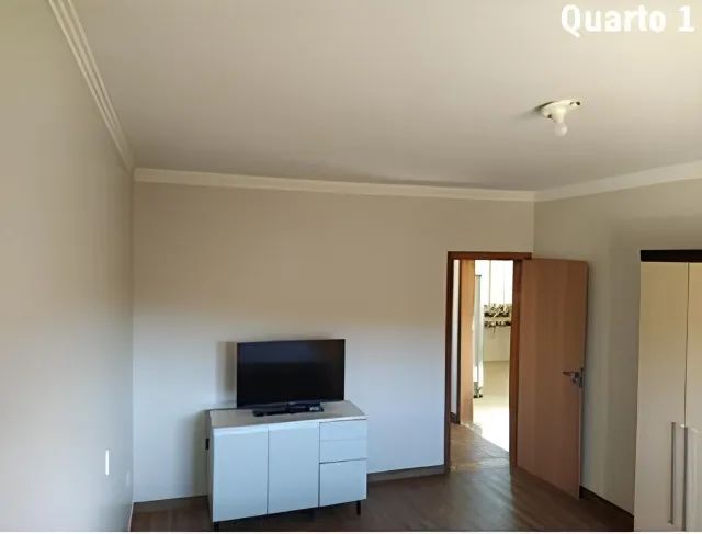 Casa à venda com 2 quartos, 1000m² - Foto 5