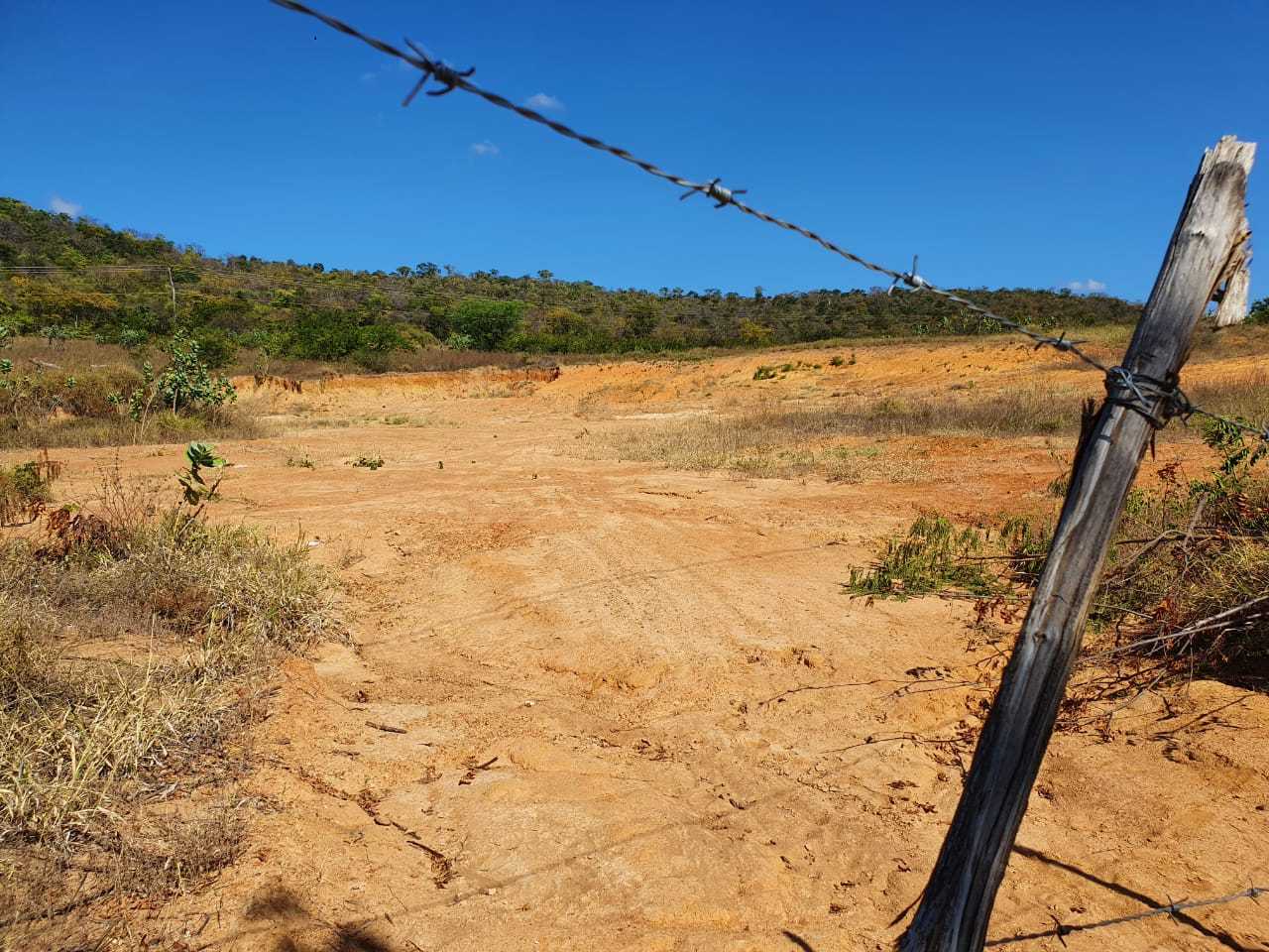 Chácara à venda com 1 quarto, 450000m² - Foto 8