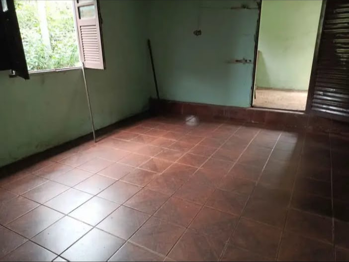 Casa à venda com 3 quartos, 93m² - Foto 5