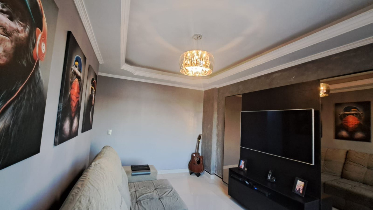 Apartamento à venda com 2 quartos, 82m² - Foto 7