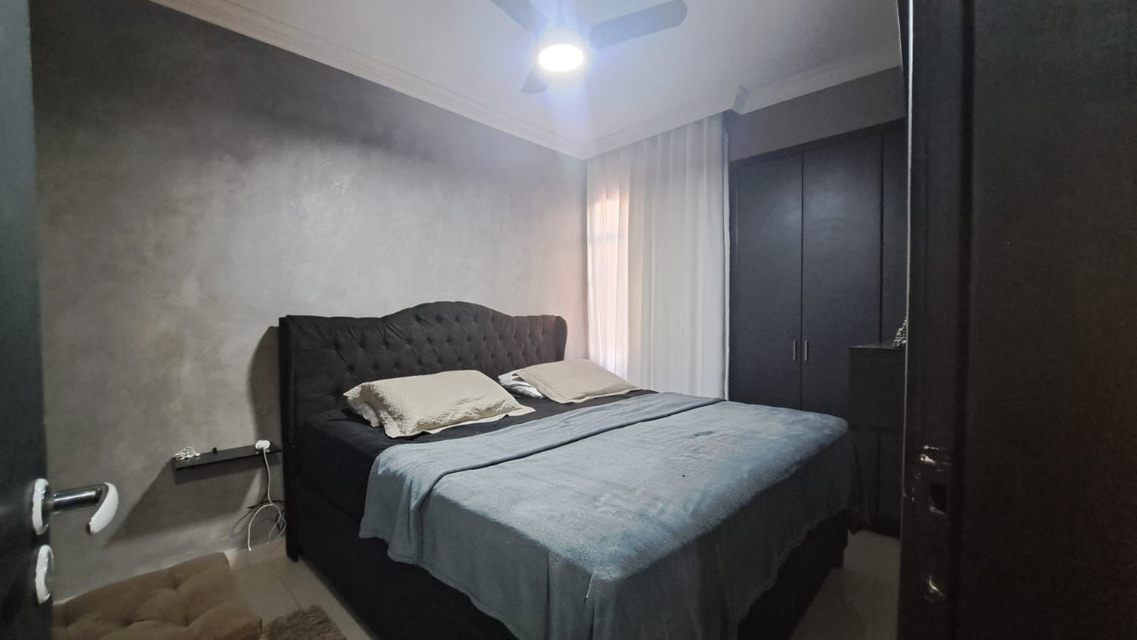 Apartamento à venda com 2 quartos, 82m² - Foto 17