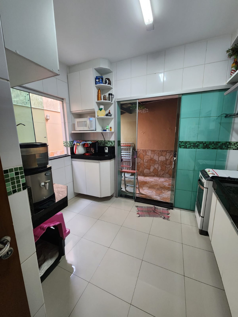 Casa à venda com 3 quartos, 194m² - Foto 8