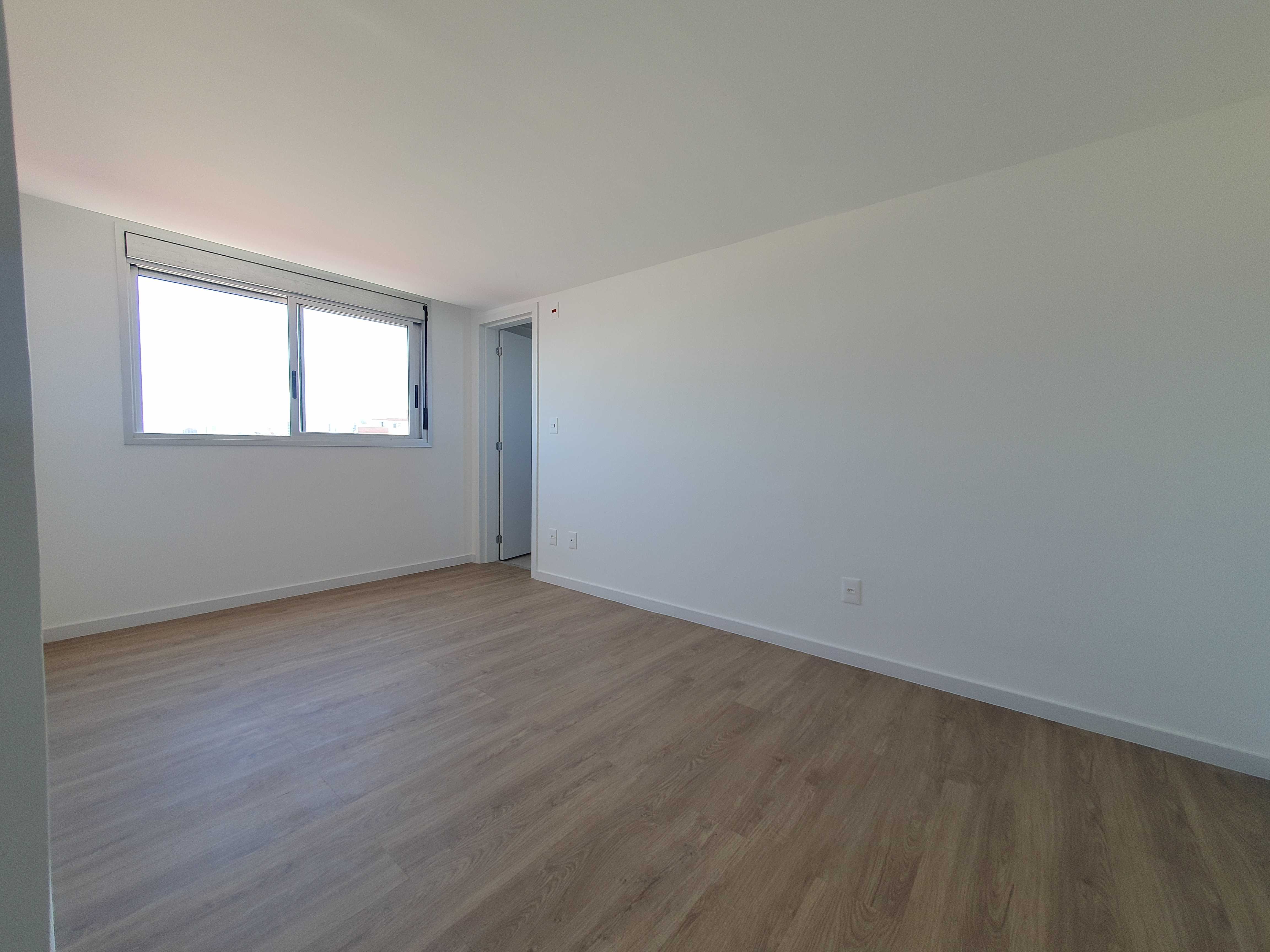 Apartamento à venda com 3 quartos, 149m² - Foto 11