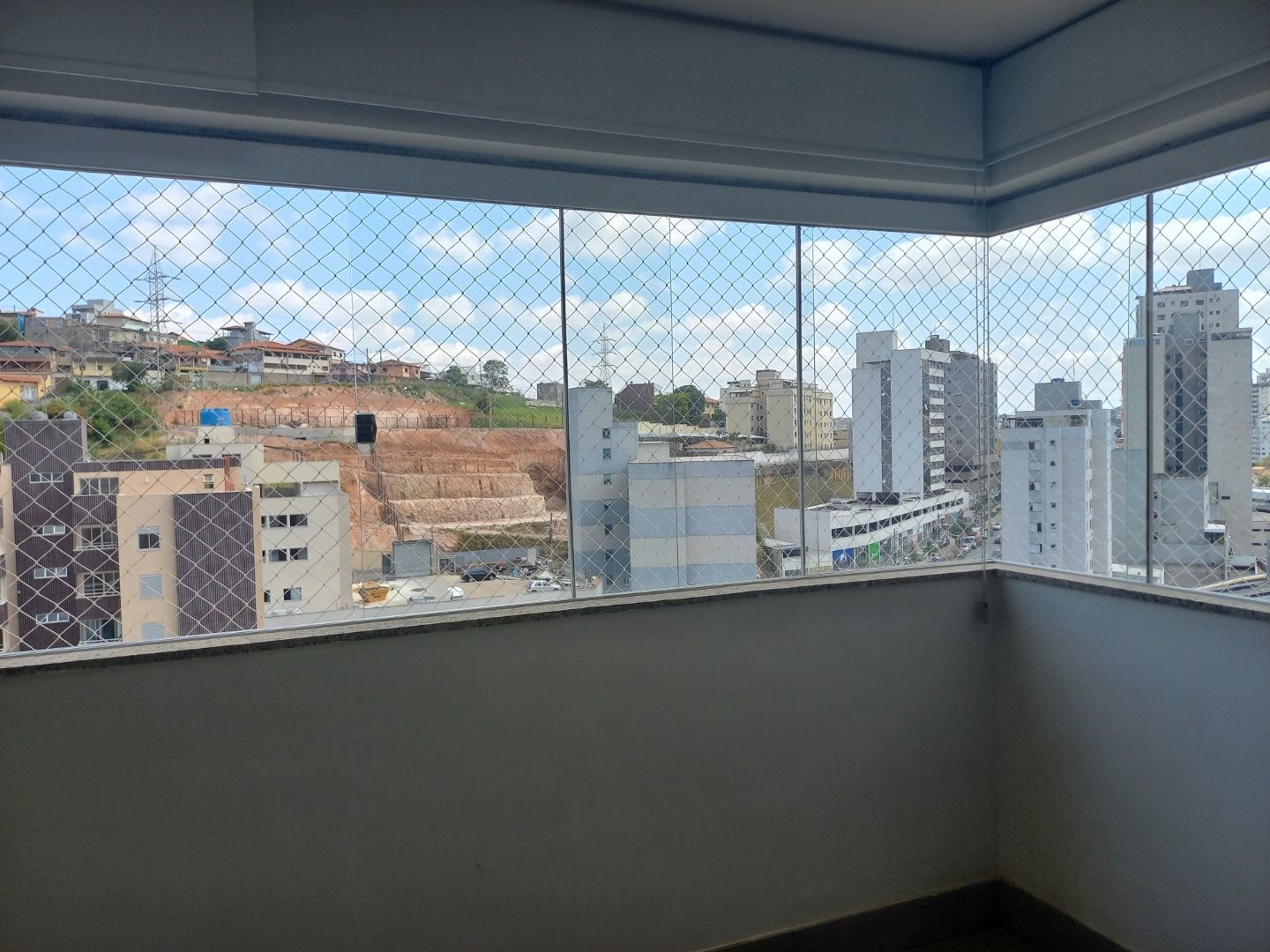 Apartamento à venda com 3 quartos - Foto 25