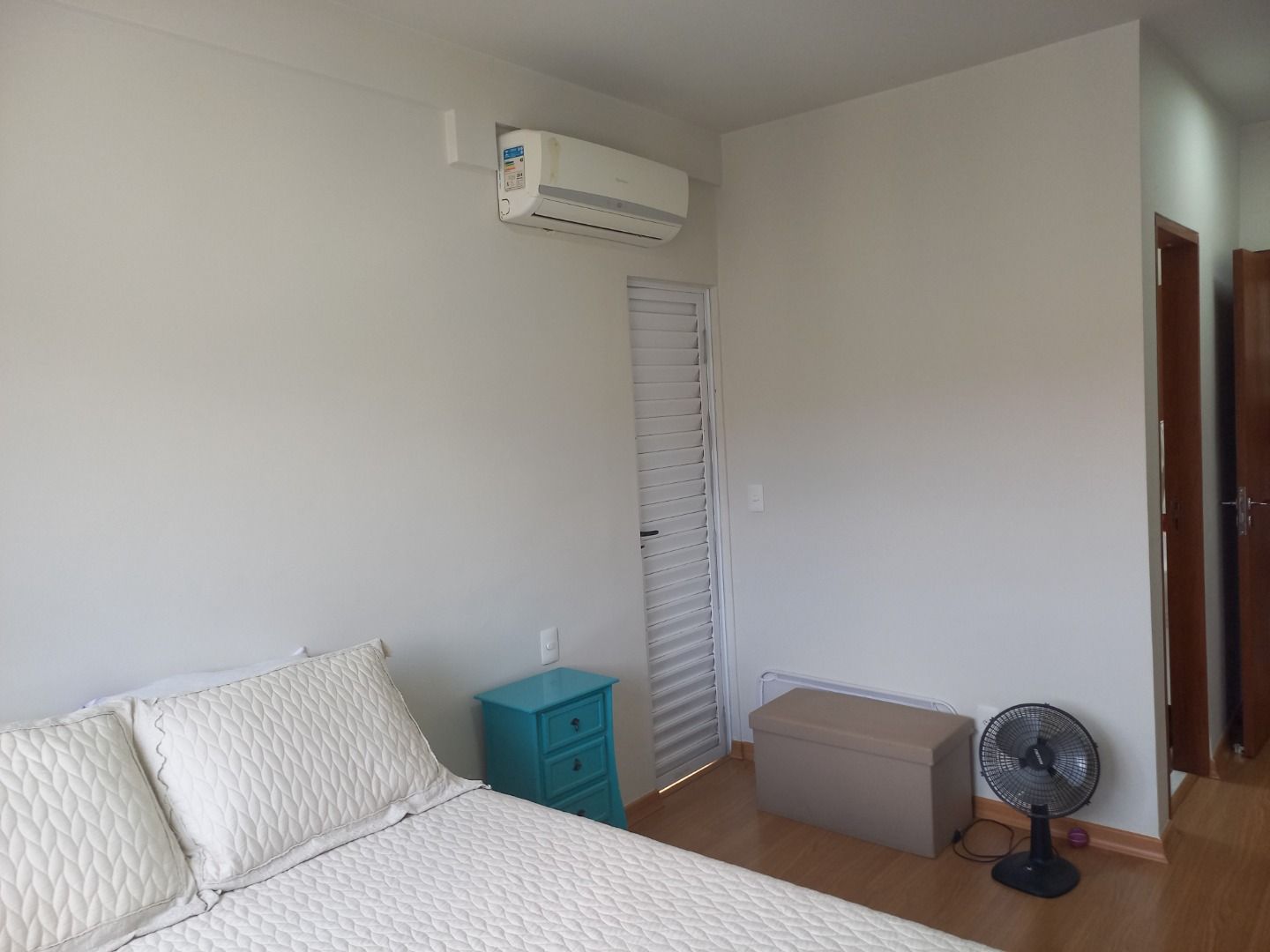 Apartamento à venda com 3 quartos - Foto 4