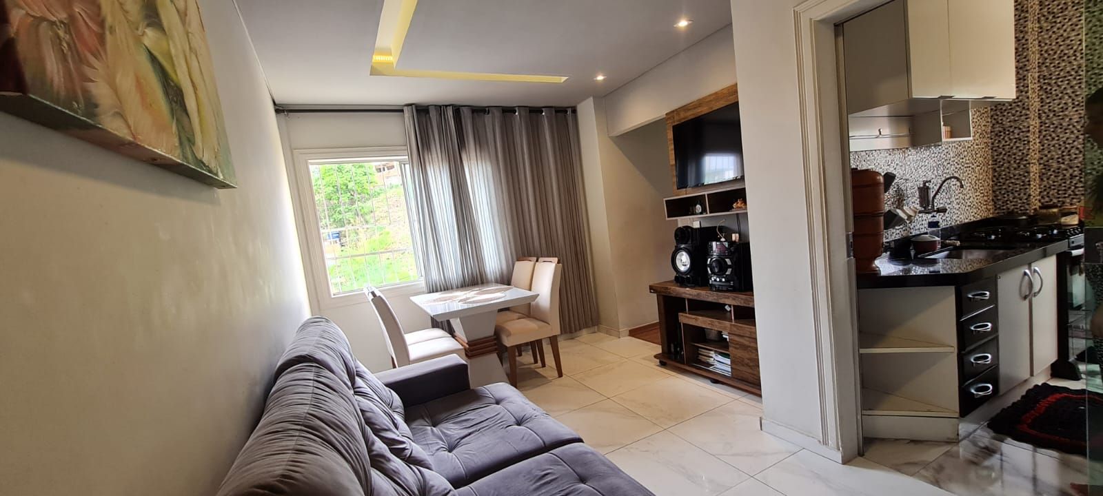 Apartamento à venda com 3 quartos, 75m² - Foto 1