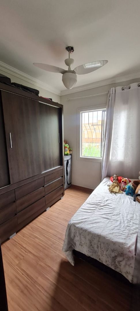 Apartamento à venda com 3 quartos, 75m² - Foto 14