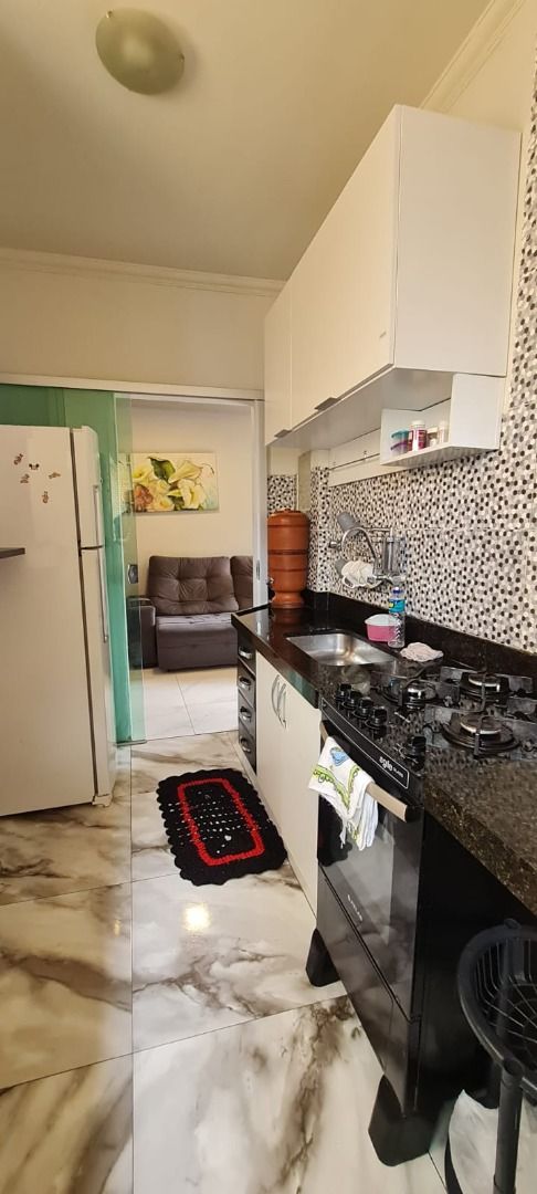 Apartamento à venda com 3 quartos, 75m² - Foto 7