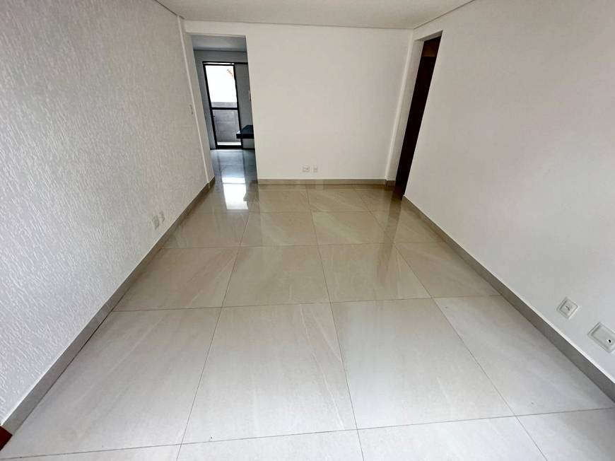 Apartamento à venda com 3 quartos, 77m² - Foto 5