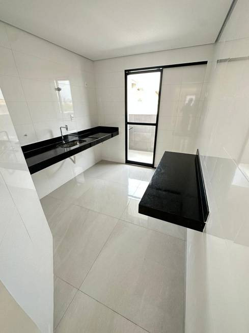 Apartamento à venda com 3 quartos, 77m² - Foto 16